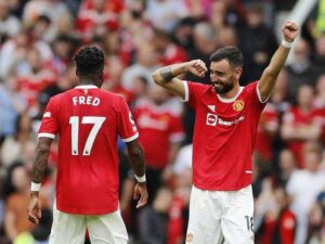 Manchester United slot 5 past Leeds.