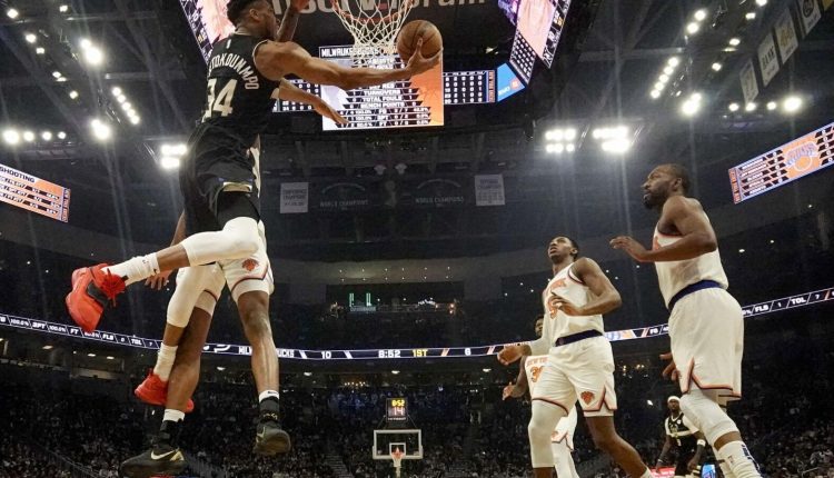 Antetokounmpo 38 points help Bucks beat Knicks