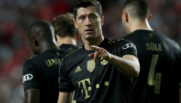 Lewandowski beats Messi to FIFA the best