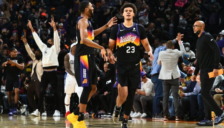 Phoenix Suns win NBA-leading 30th game