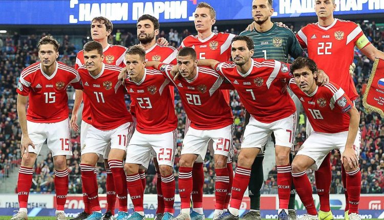 Should FIFA ban Russia from 2022 world cup?