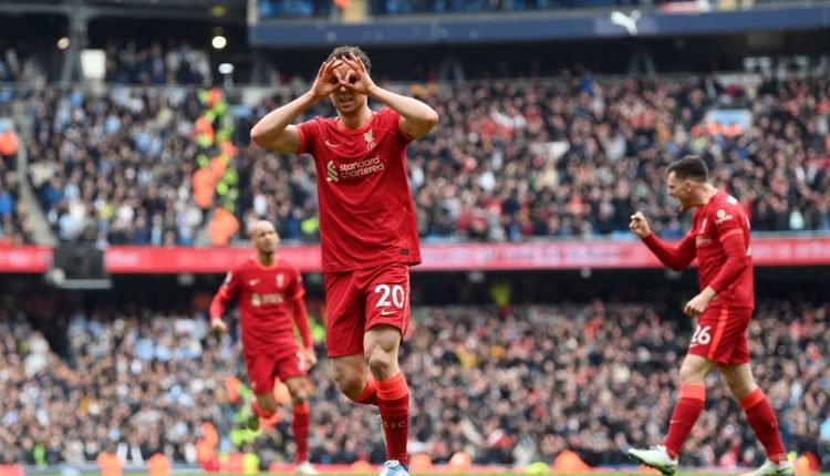 Liverpool came back twice against Manchester City in the Premier League in an intense 2-2 draw as title race continue.