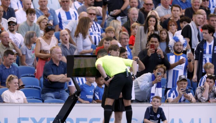 VAR not killing games but the referees does